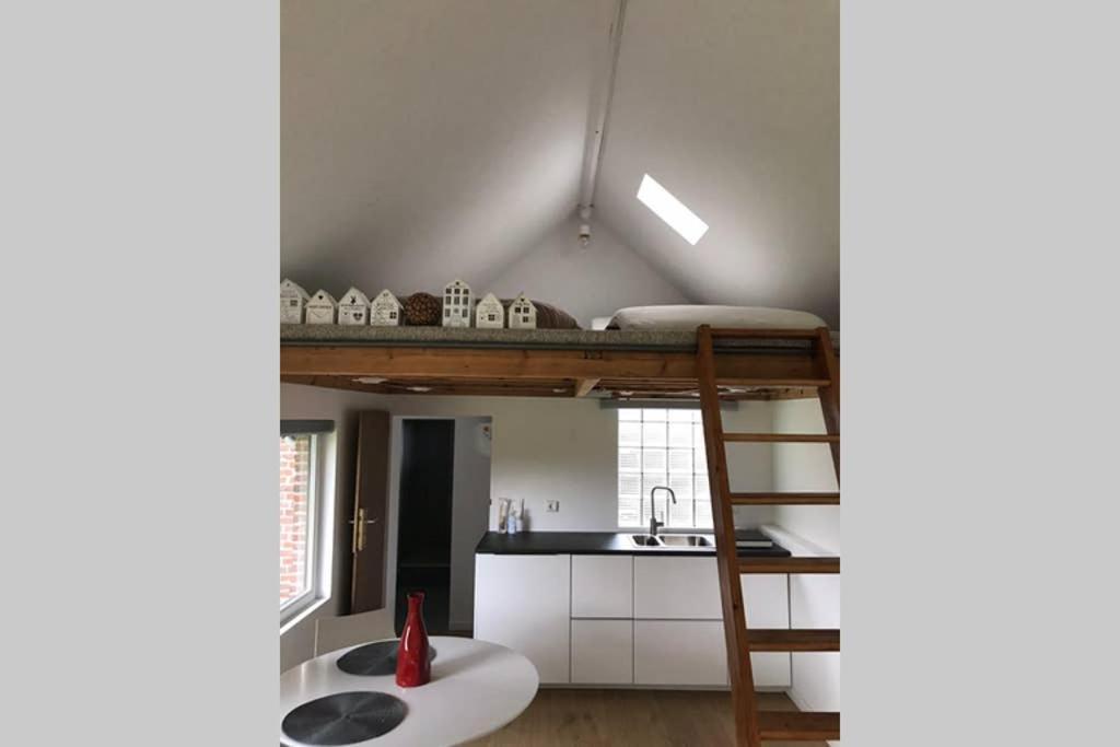 Appartement Cozy Studio On A Quaint Farm à Kruibeke Extérieur photo